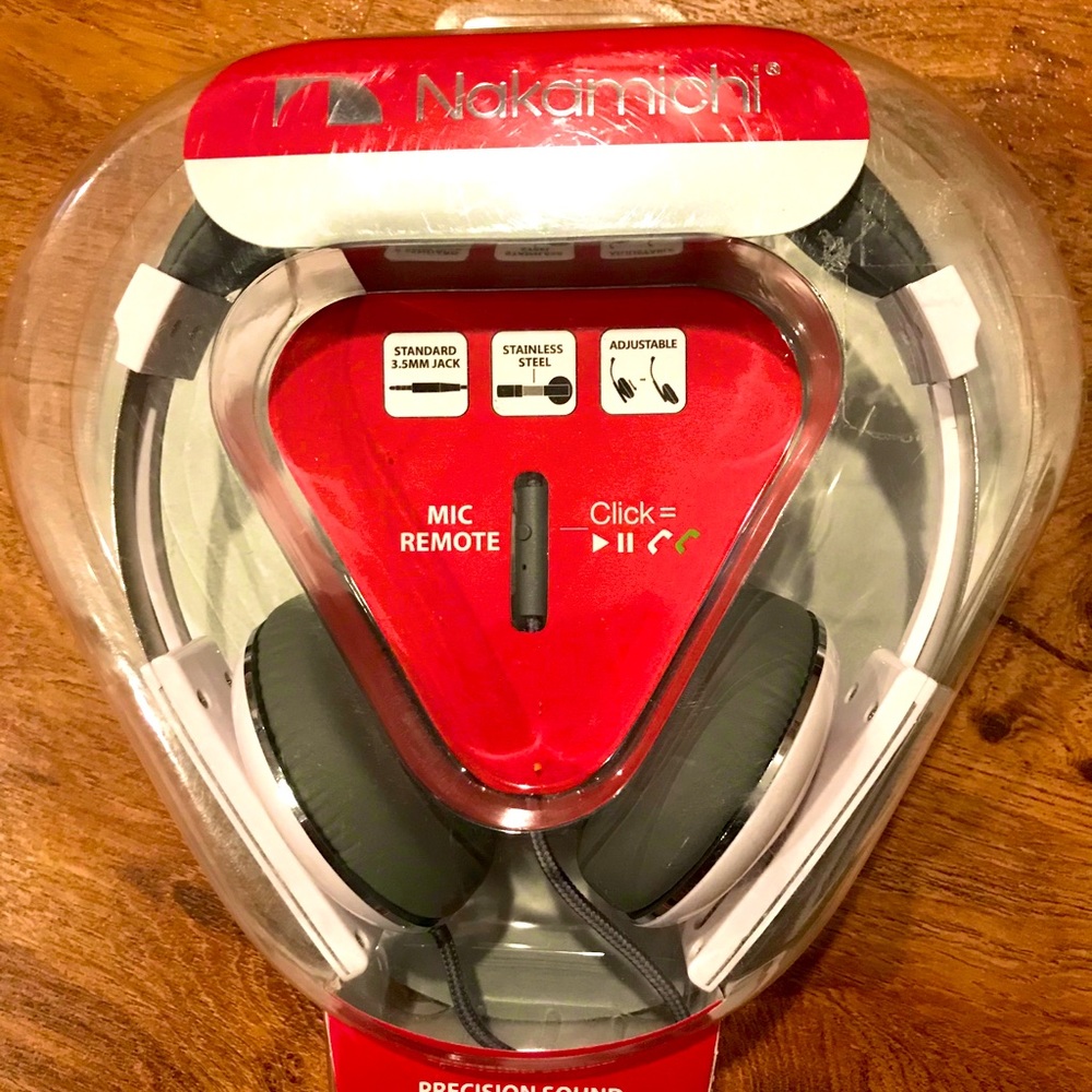New Nakamichi White Over the Ear Headphones/ mic